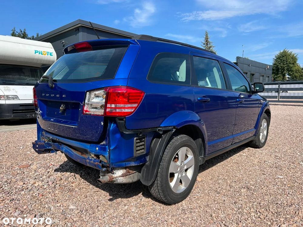 Dodge Journey - 8