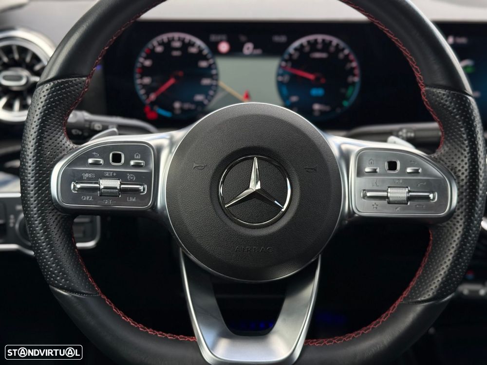 Mercedes-Benz A 250 e AMG Line - 26