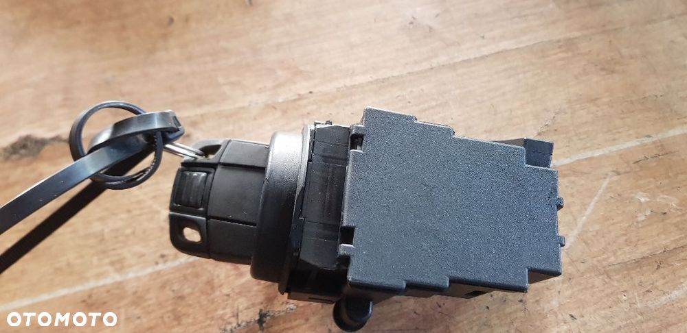 BMW E60 E61 LIFT STACYJKA - 2