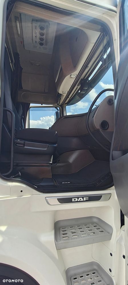 DAF XF 480 Low Deck - 11