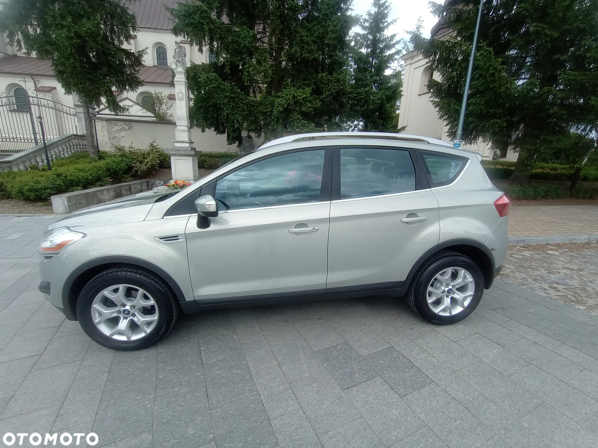 Ford Kuga 2.0 TDCi 4x4 Titanium - 5