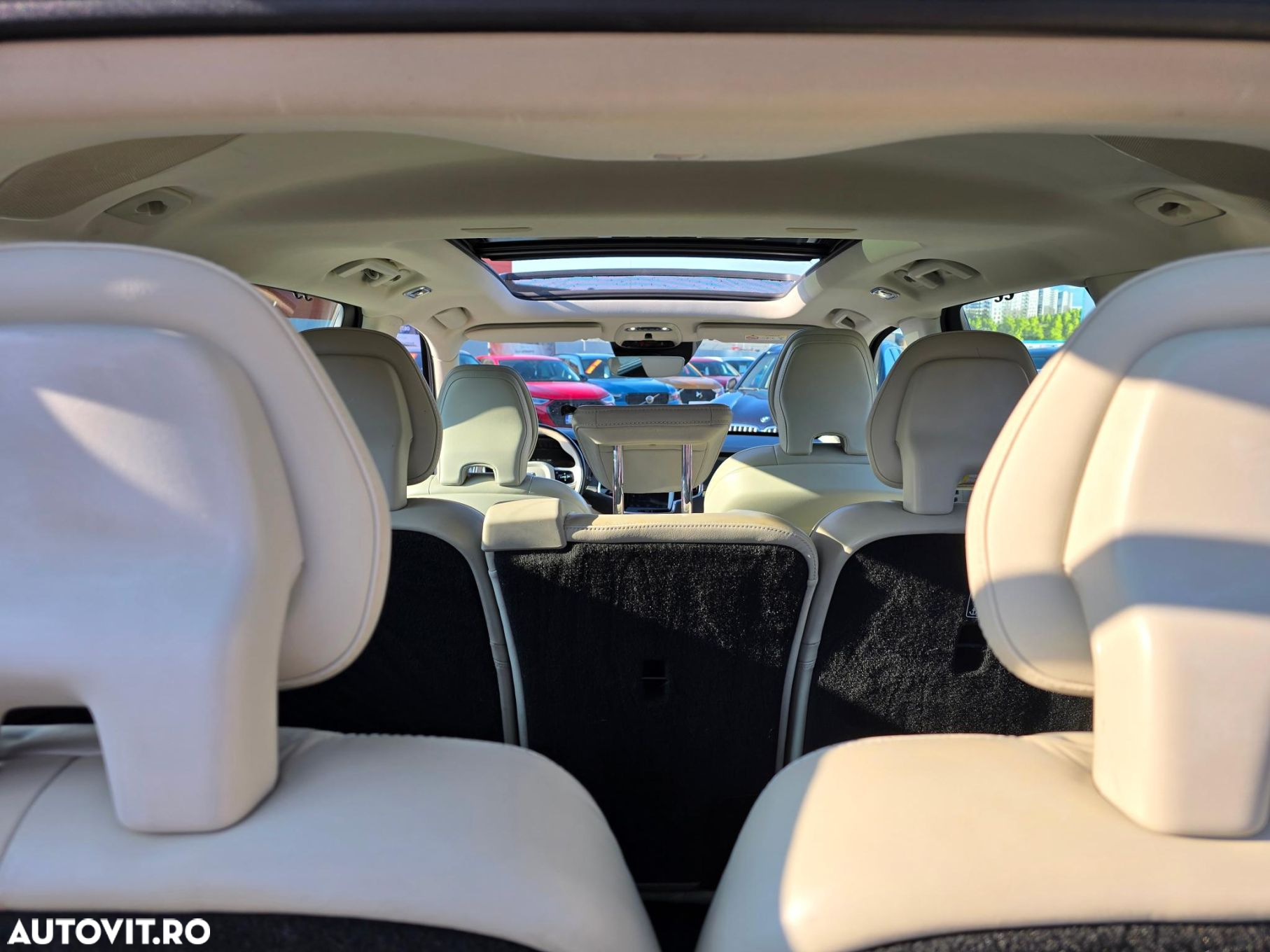 Volvo XC 90 T8 AWD Twin Engine Geartronic Inscription - 36