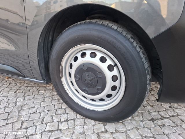 Peugeot Expert 1.5 BlueHDI L2H1 - 35
