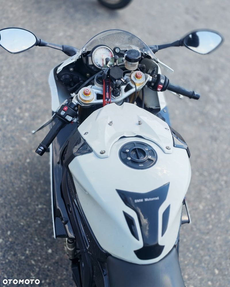 BMW S - 10
