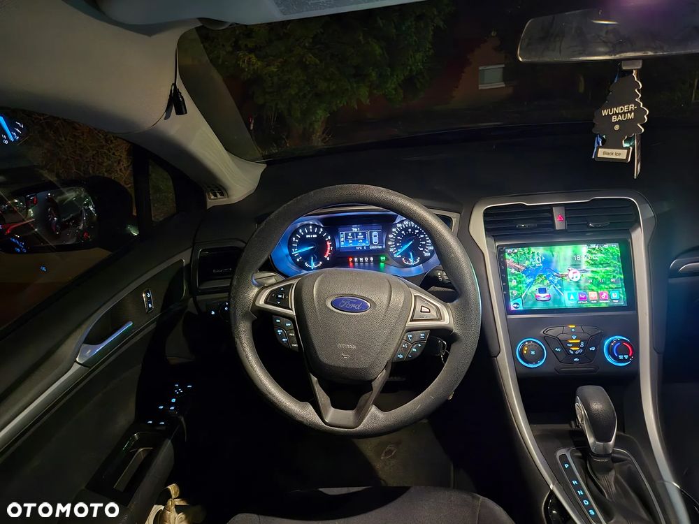 Ford Fusion - 5