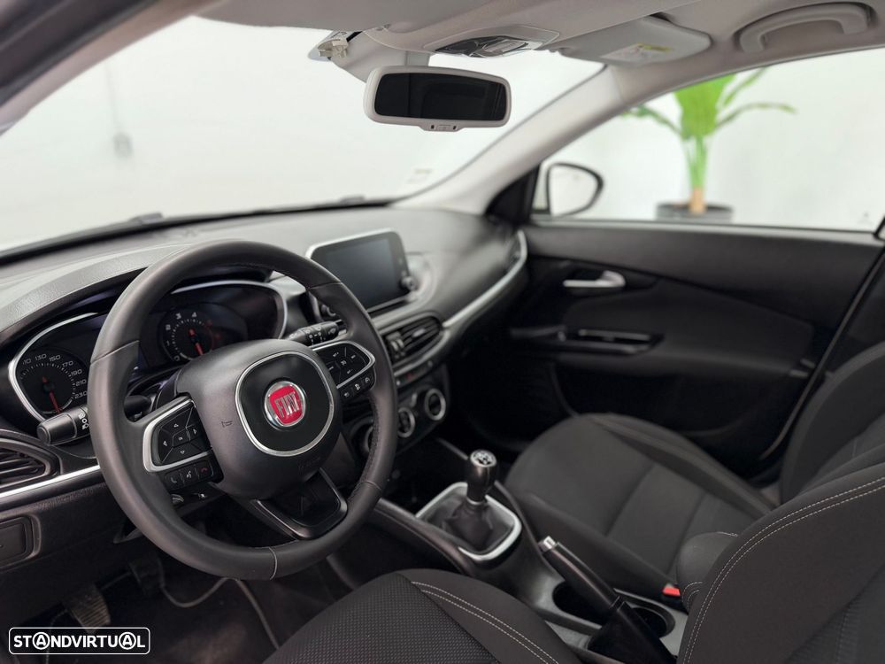 Fiat Tipo Station Wagon 1.3 M-Jet Lounge - 5