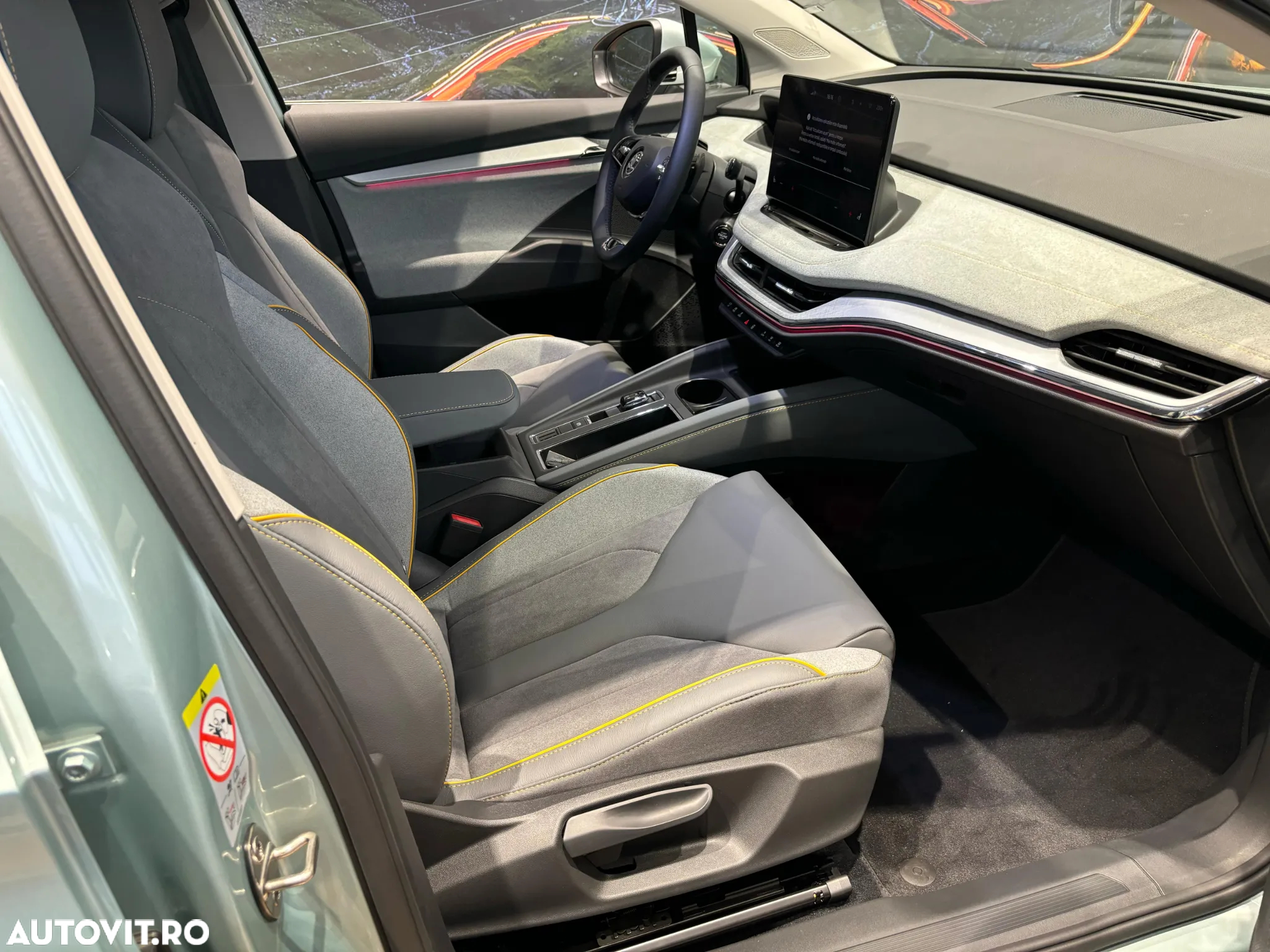 Skoda Enyaq iV Electric 80 - 14