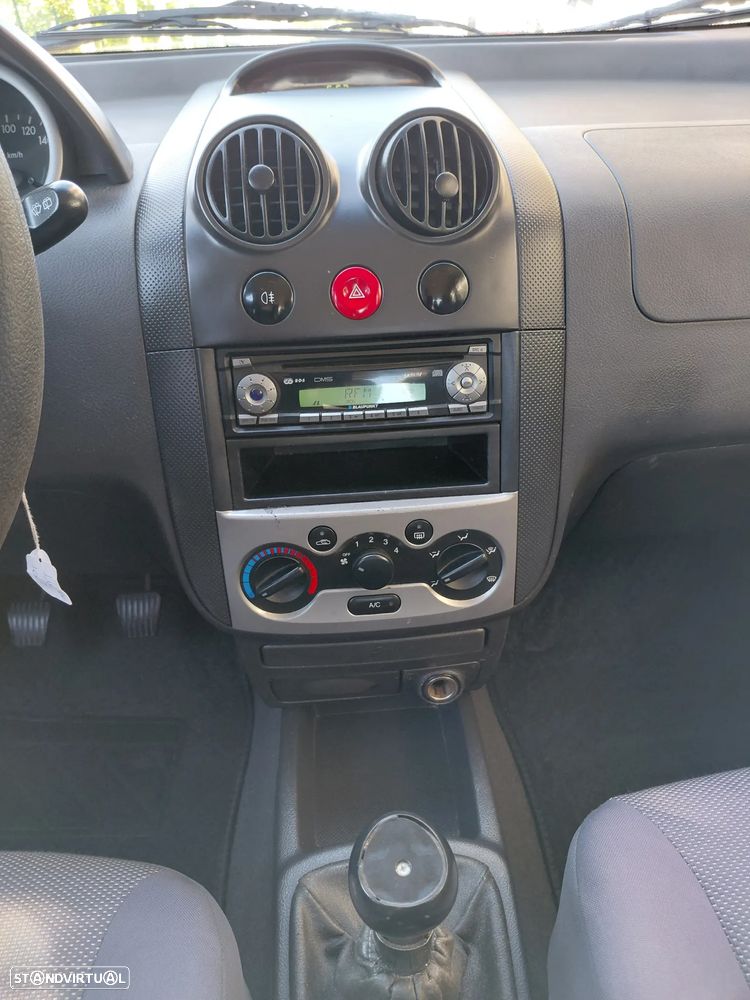 Chevrolet Kalos 1.2 SE AC - 29