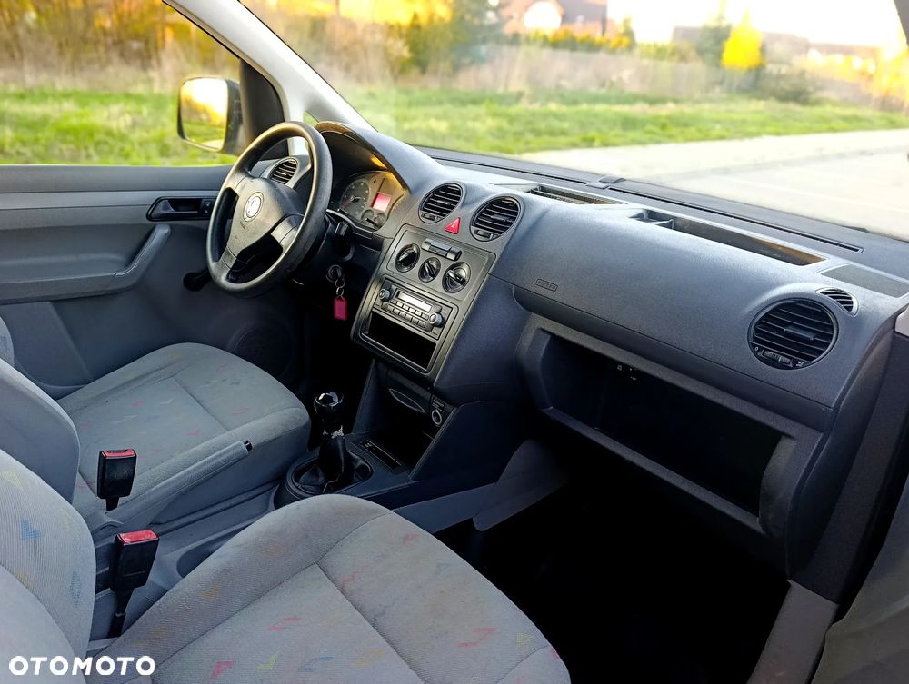 Volkswagen Caddy - 14