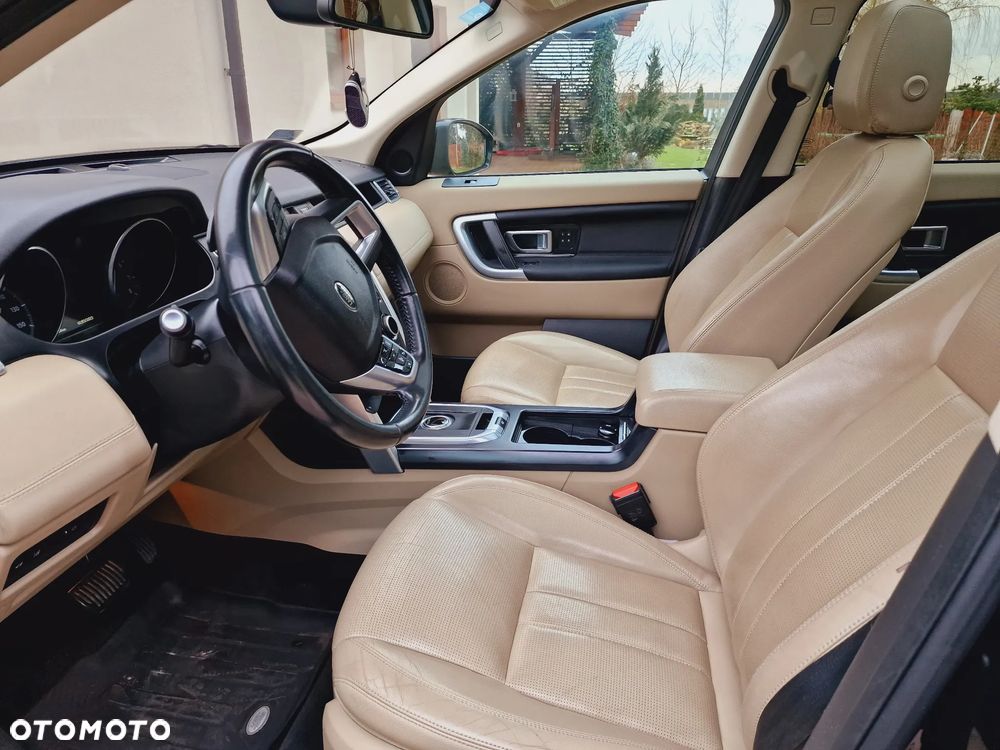 Land Rover Discovery Sport 2.0 Si4 HSE - 27