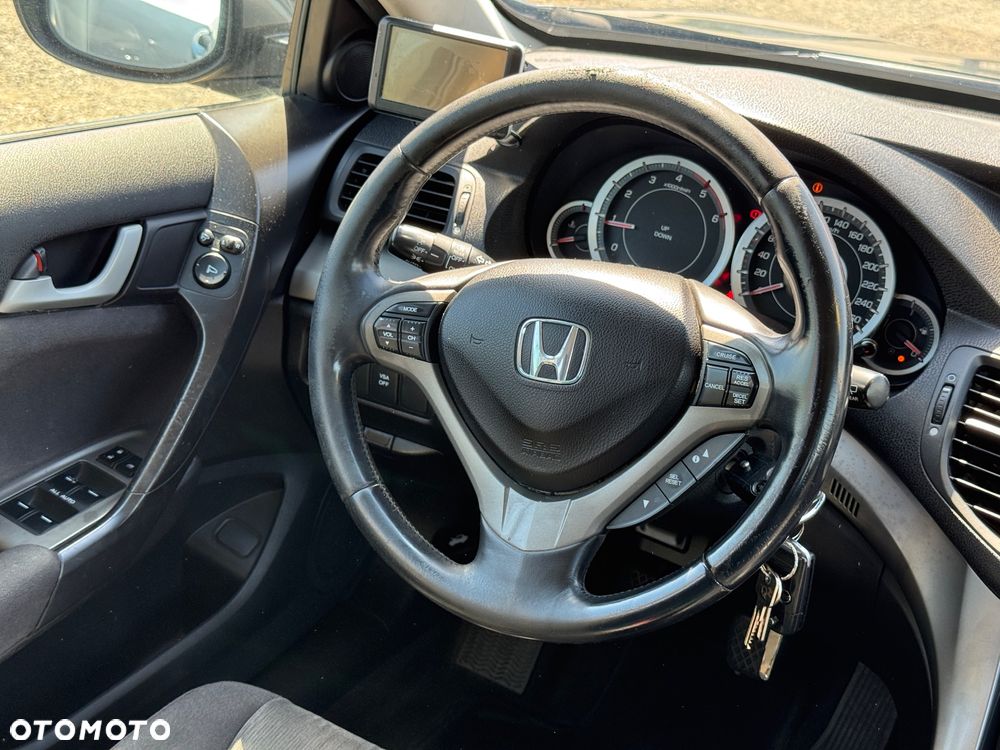 Honda Accord 2.2d Executive - 7