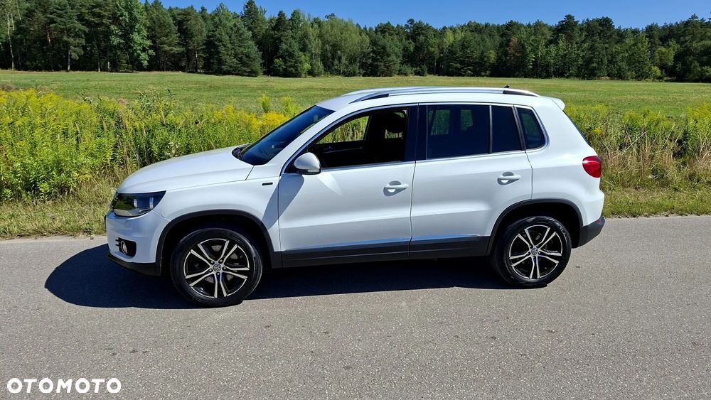 Volkswagen Tiguan 2.0 TDI SCR 4MOTION BlueMotion Technology DSG Lounge Sport & Style - 6