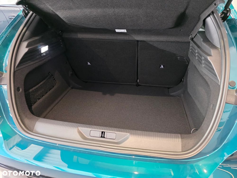 Peugeot 308 1.2 mHEV Allure S&S e-DCS6 - 26