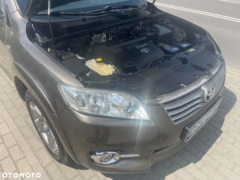 Toyota RAV4 2.2 D-4D 4x4 Executive - 10