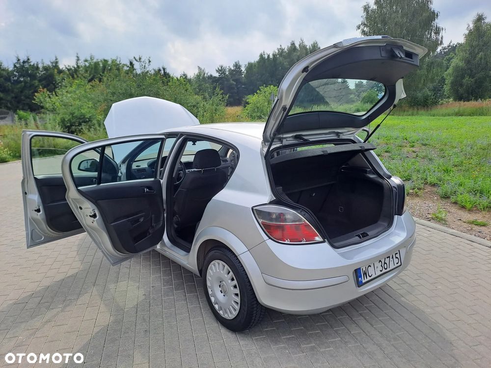 Opel Astra 1.6 Enjoy EU6 - 18