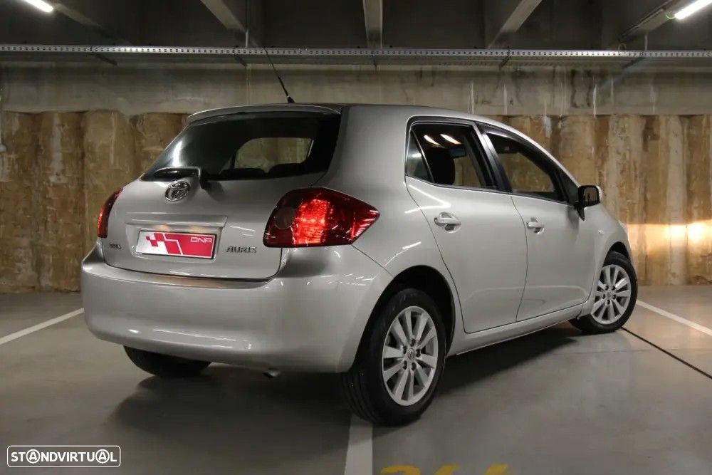 Toyota Auris - 3