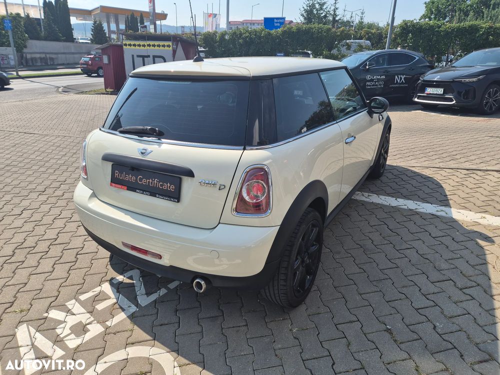 Mini ONE - 8