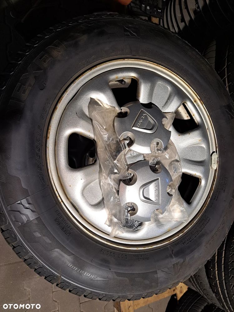 Dacia Duster 1.6 16V 4x2 Essentiel - 35