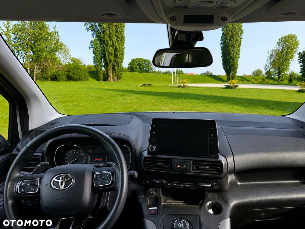 Toyota Proace City Verso 1.2 D-4T Family - 5