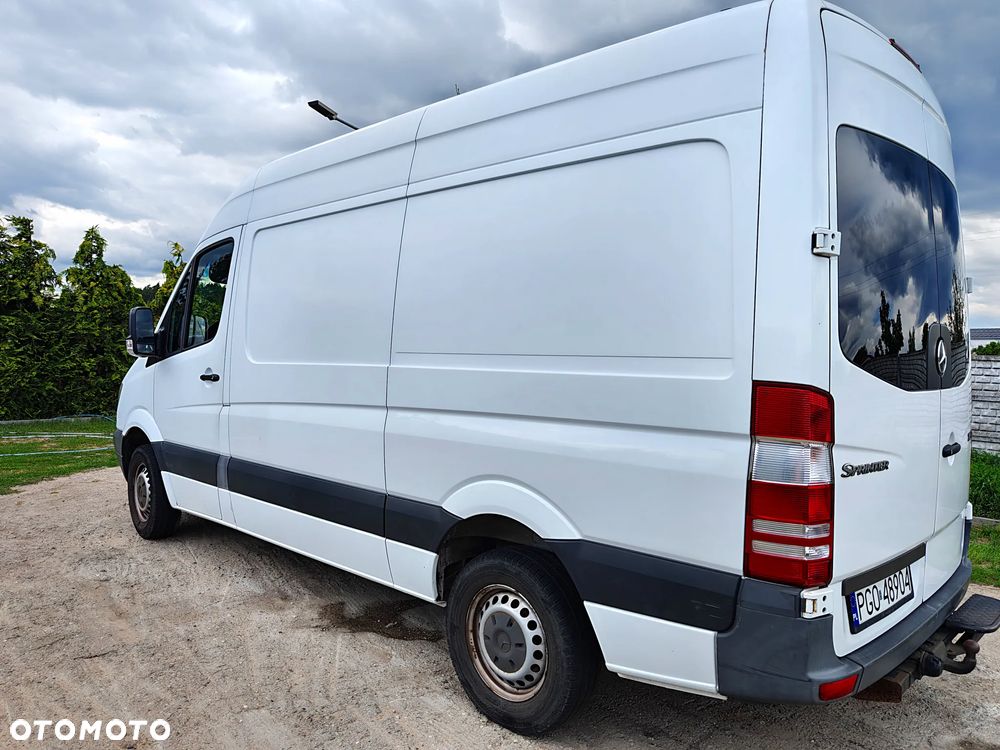 Mercedes-Benz Sprinter - 1