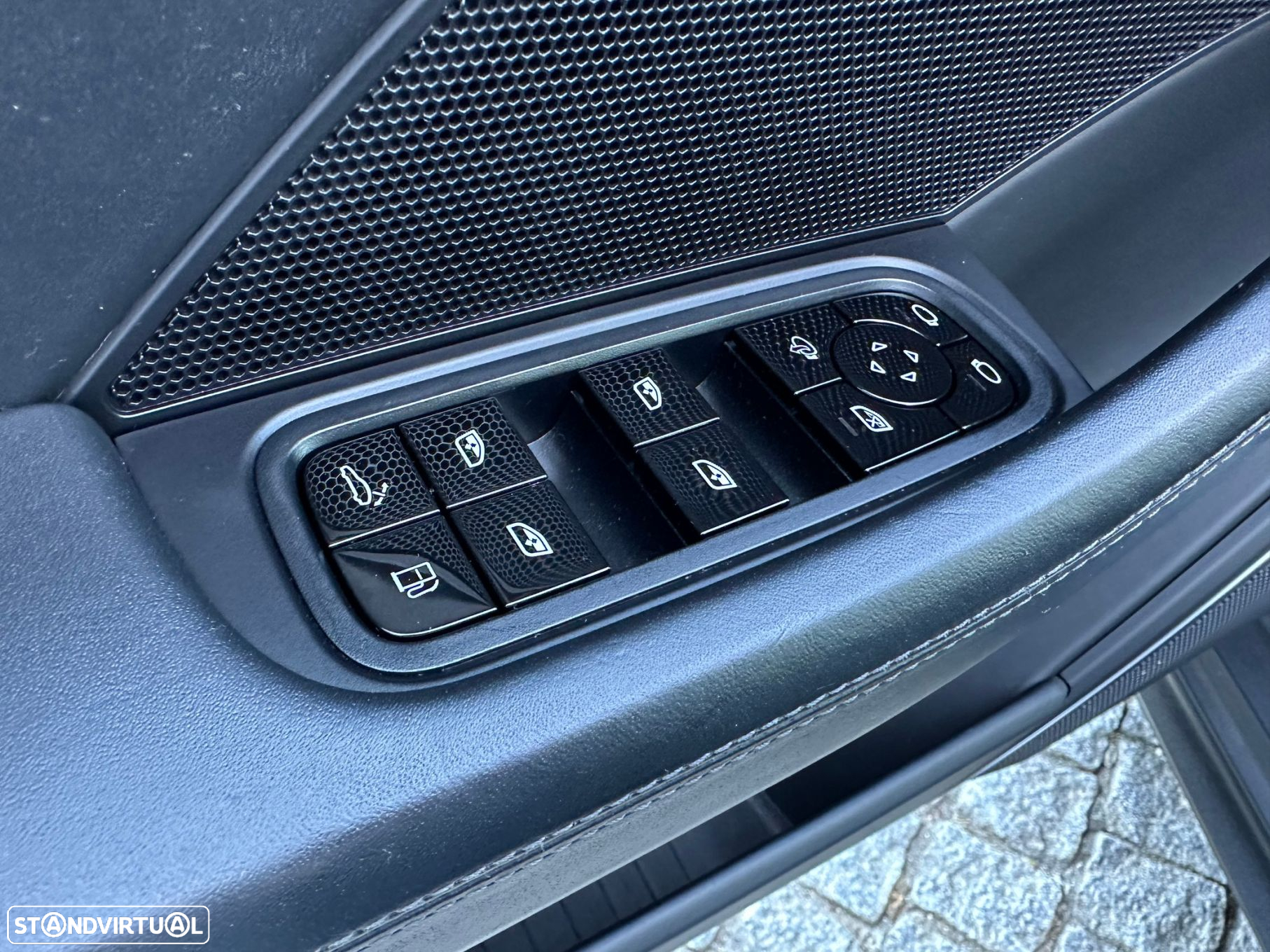 Porsche Panamera Sport Turismo 4 E-Hybrid 10 Years Edition - 18