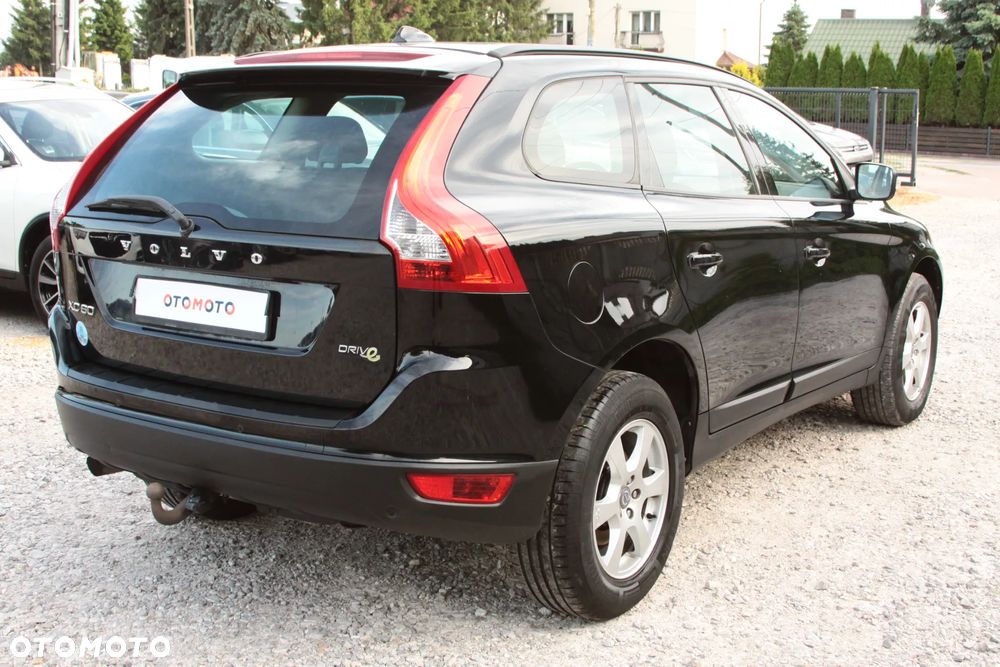 Volvo XC 60 D4 Kinetic - 12
