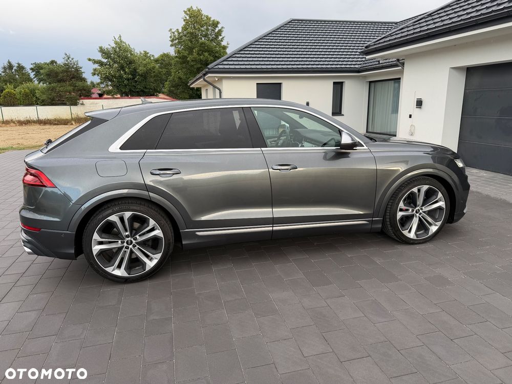 Audi SQ8 - 2