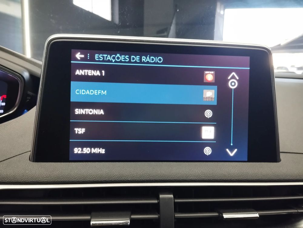 Peugeot 3008 1.5 BlueHDi Allure - 27