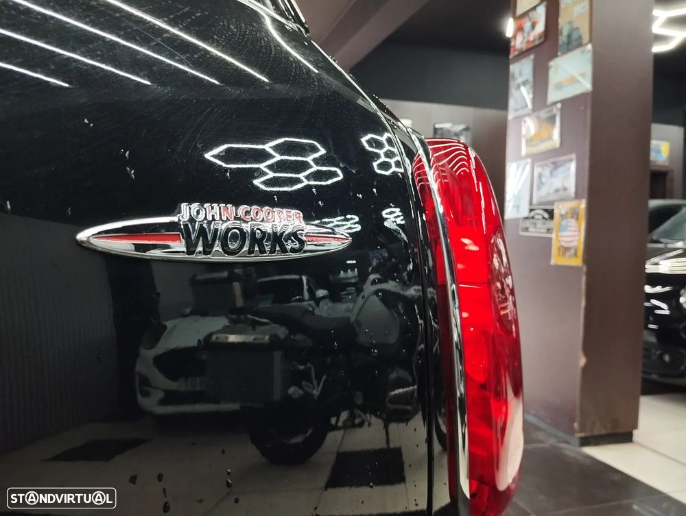 MINI Countryman John Cooper Works ALL4 - 15