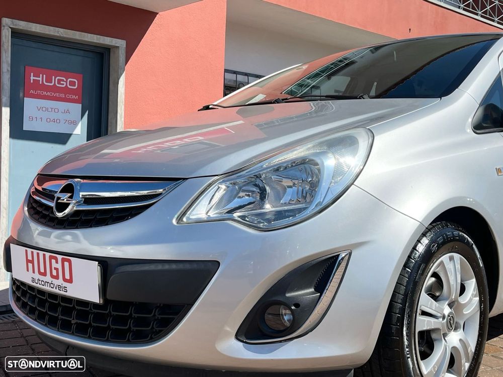 Opel Corsa 1.2 Cosmo Easytronic 125g - 3