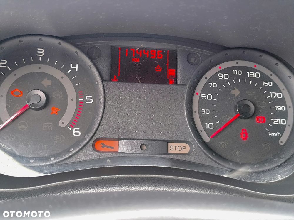 Renault Clio - 6