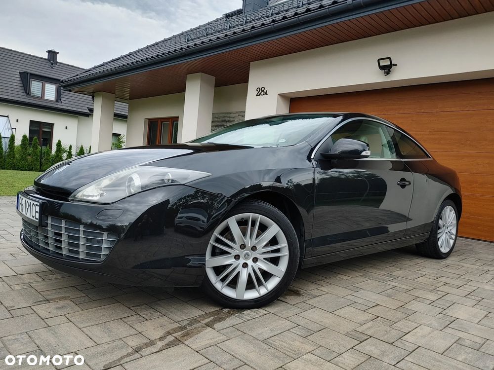 Renault Laguna 2.0T GT - 1