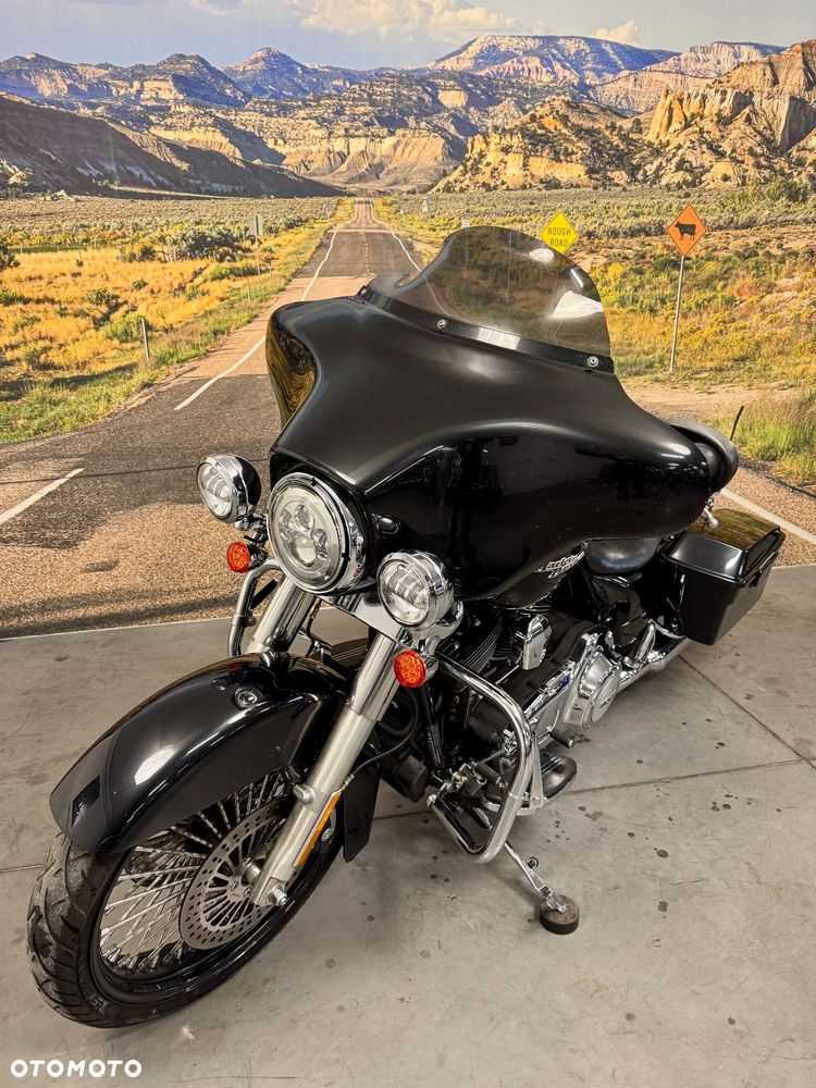 Harley-Davidson Touring Street Glide - 7