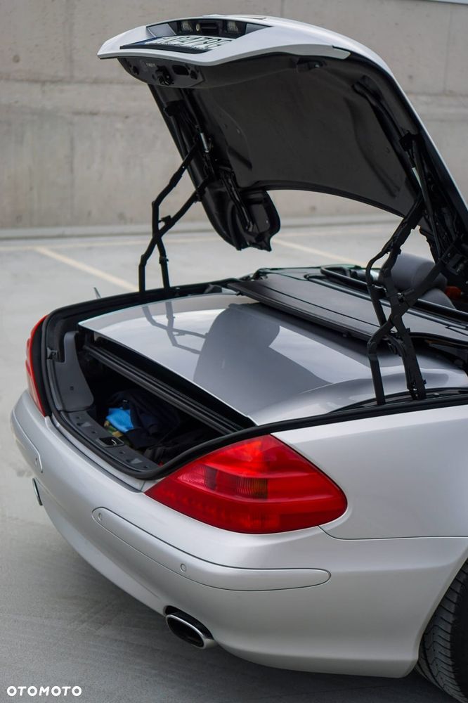 Mercedes-Benz SL - 31
