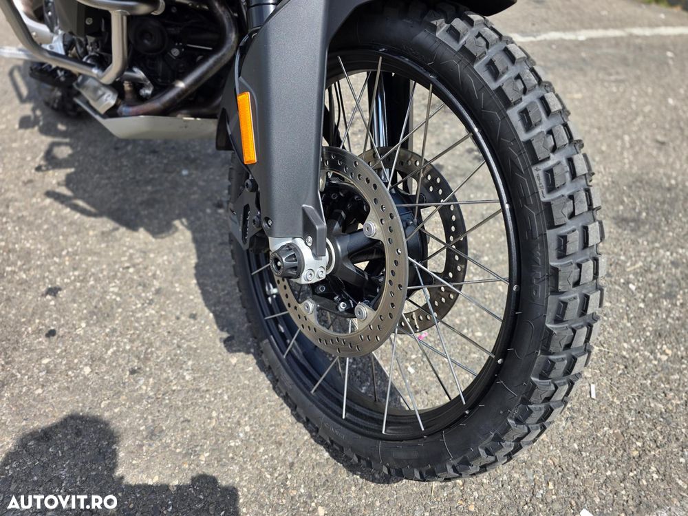 BMW F900GS Adventure - 14