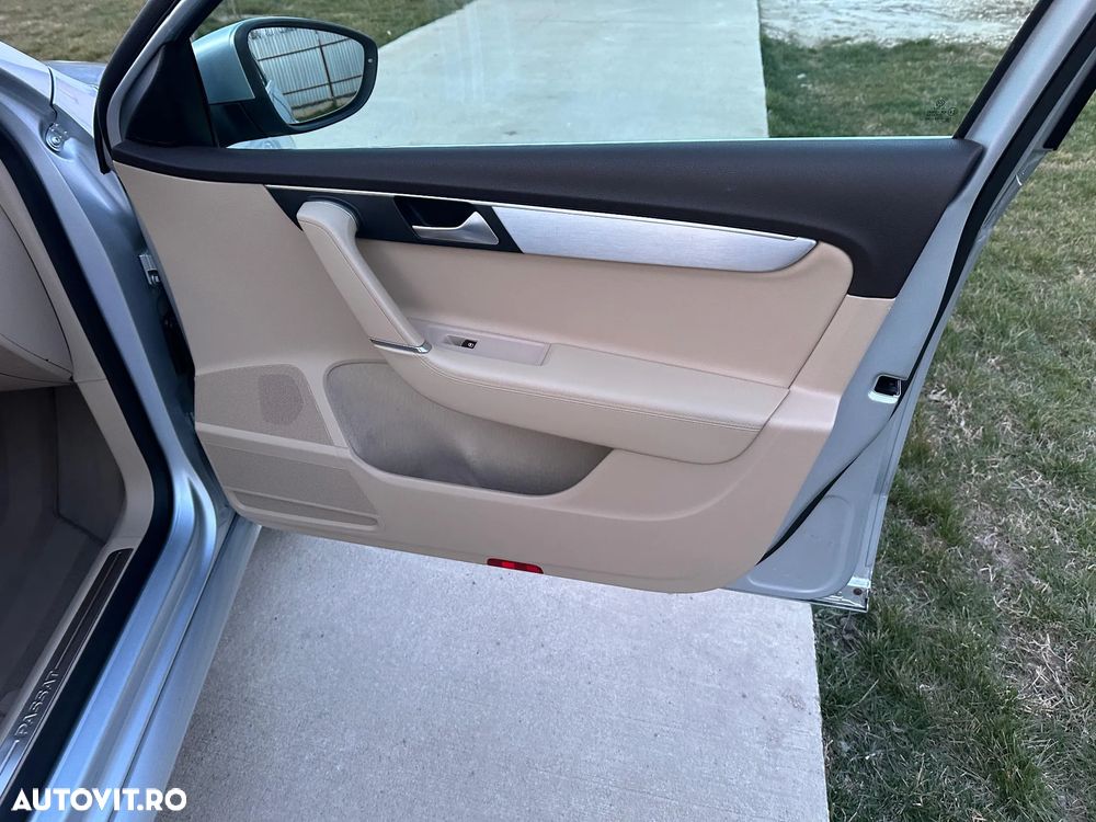 Volkswagen Passat 2.0 TDI Highline DPF - 13