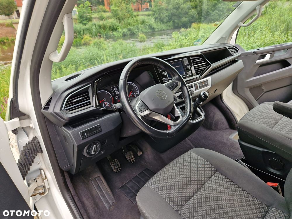 Volkswagen Multivan 2.0 TDI L1 Highline 4Motion - 9