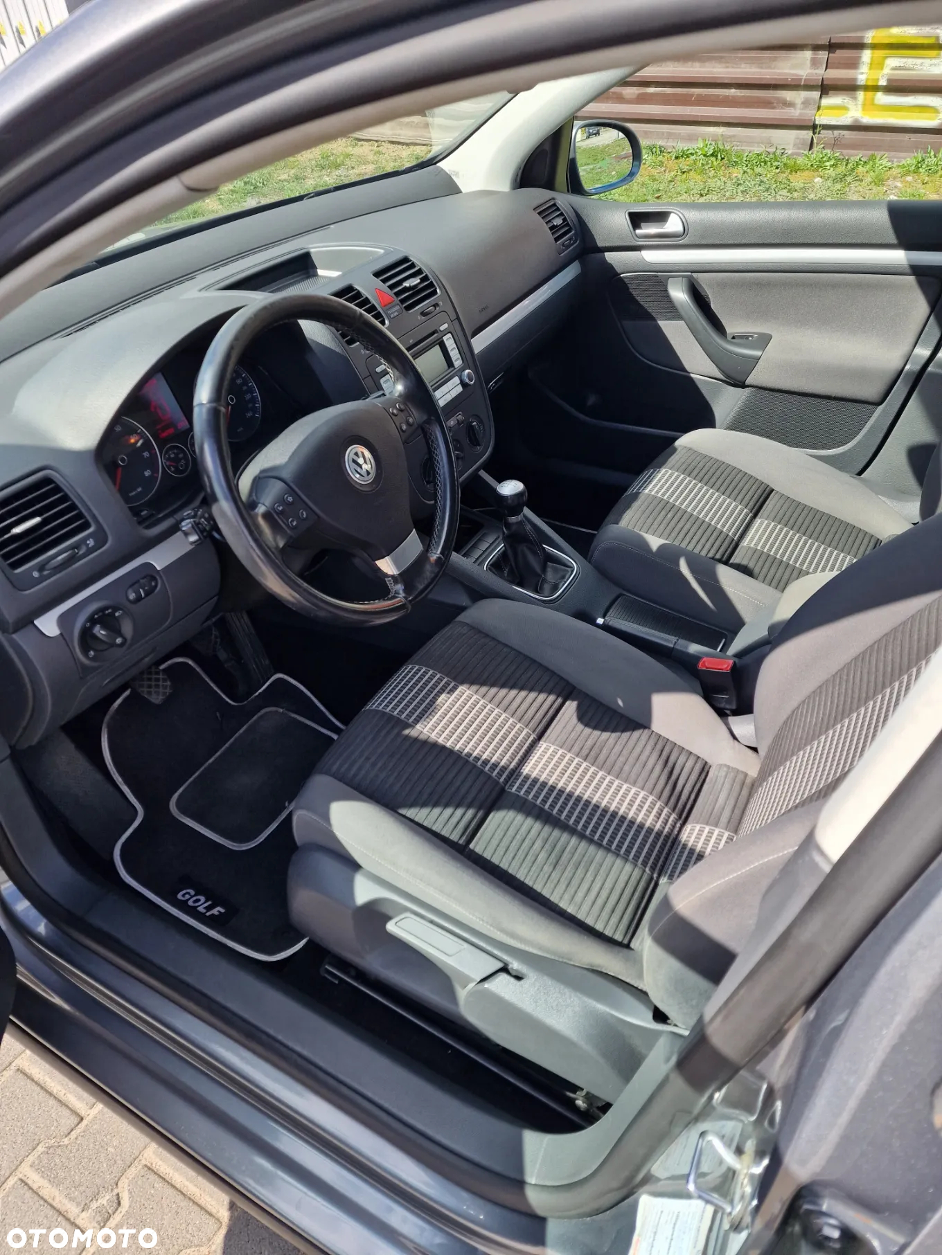 Volkswagen Golf 1.6 Trendline - 5