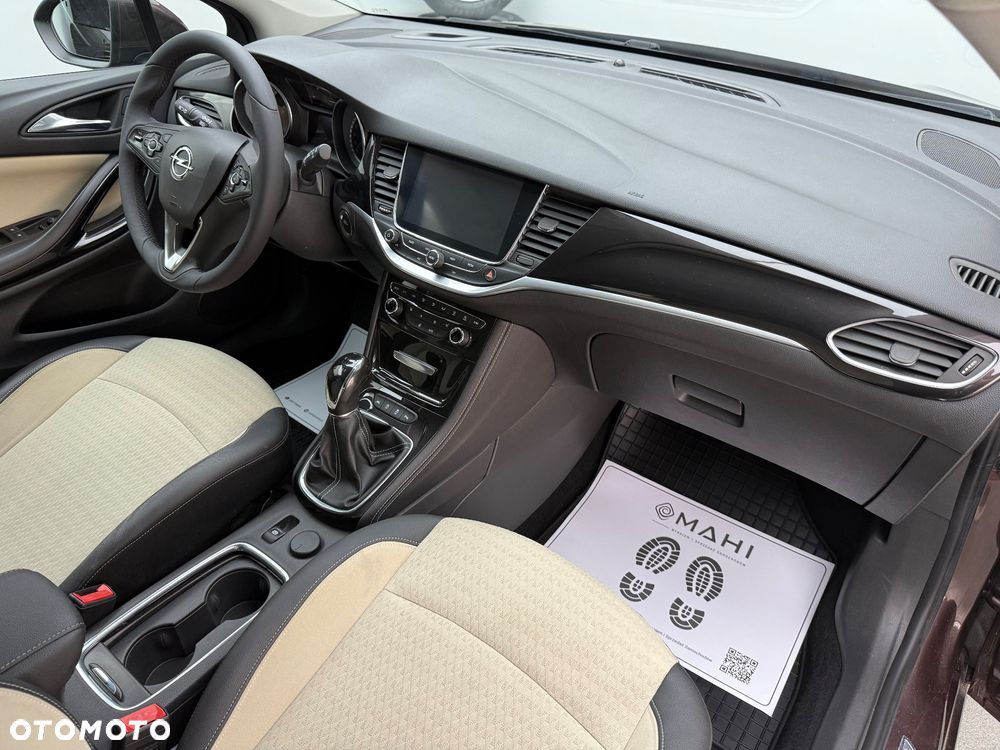 Opel Astra 1.6 D (CDTI) Start/Stop Innovation - 17