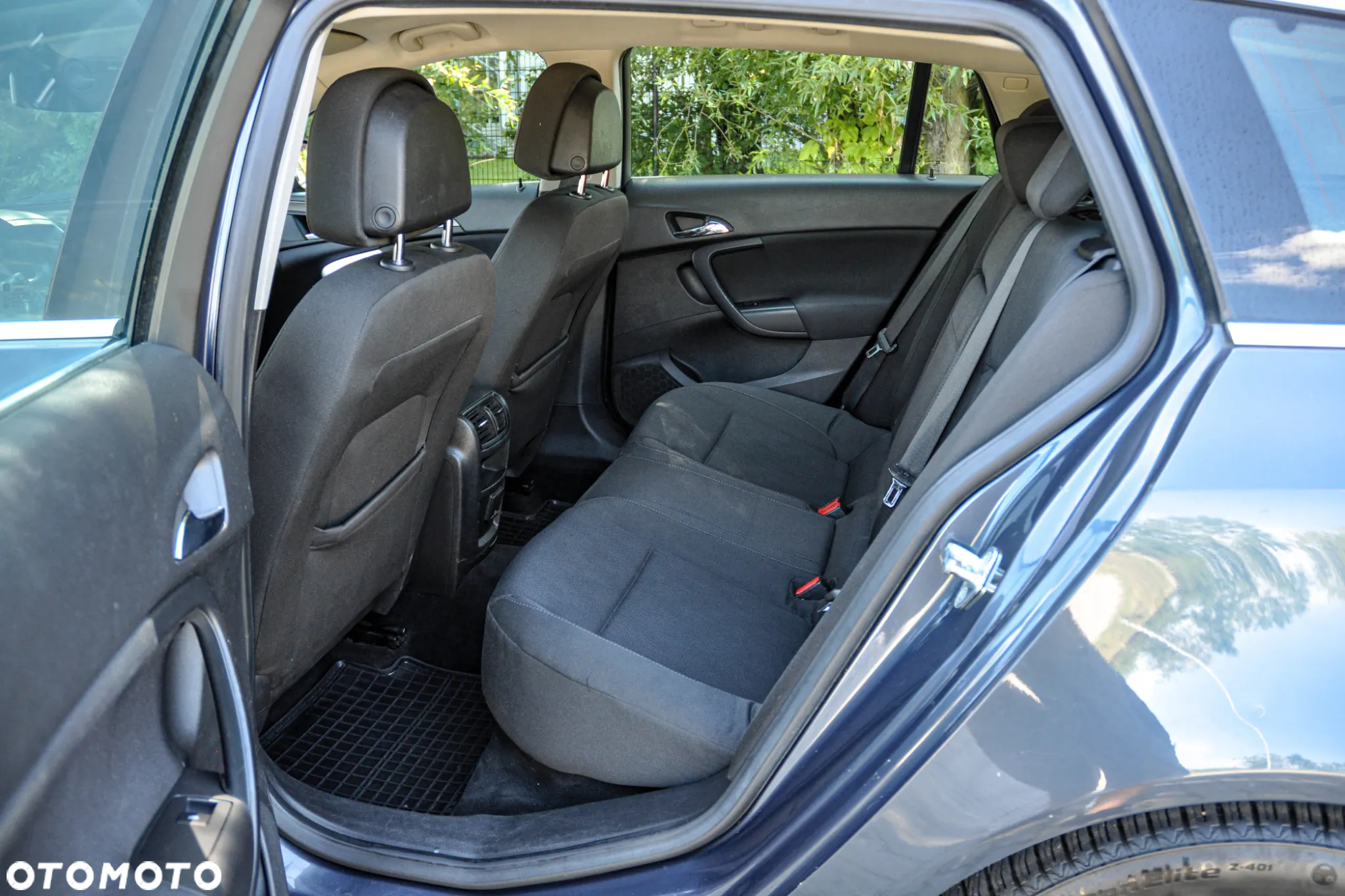Opel Insignia 1.8 - 8