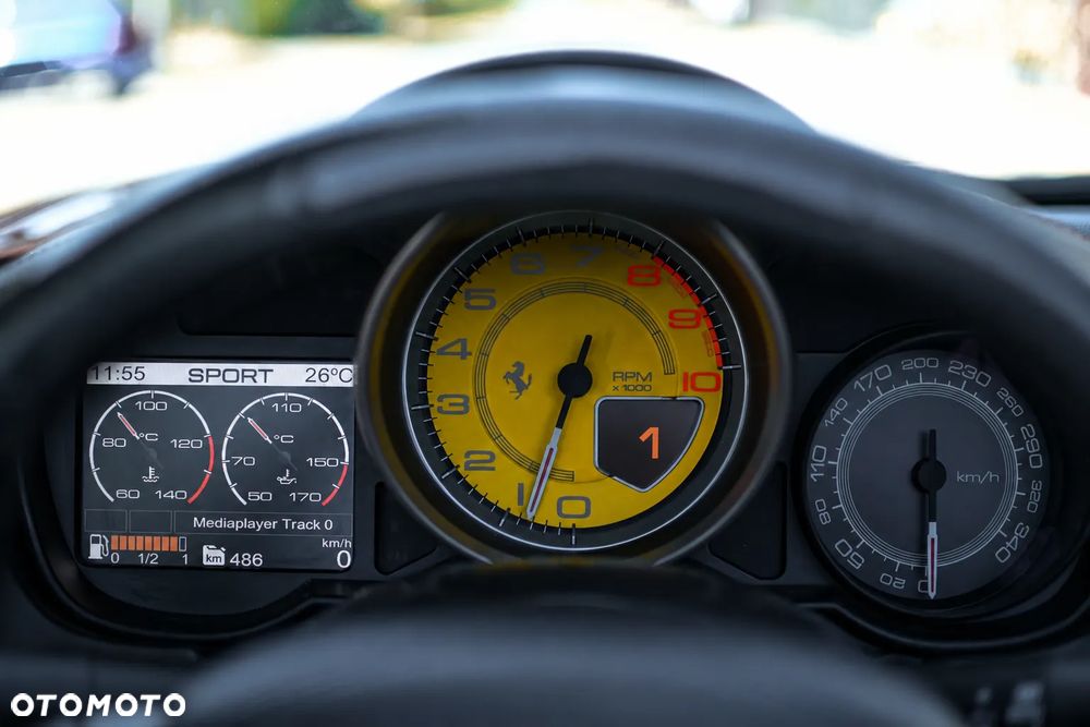 Ferrari California - 11