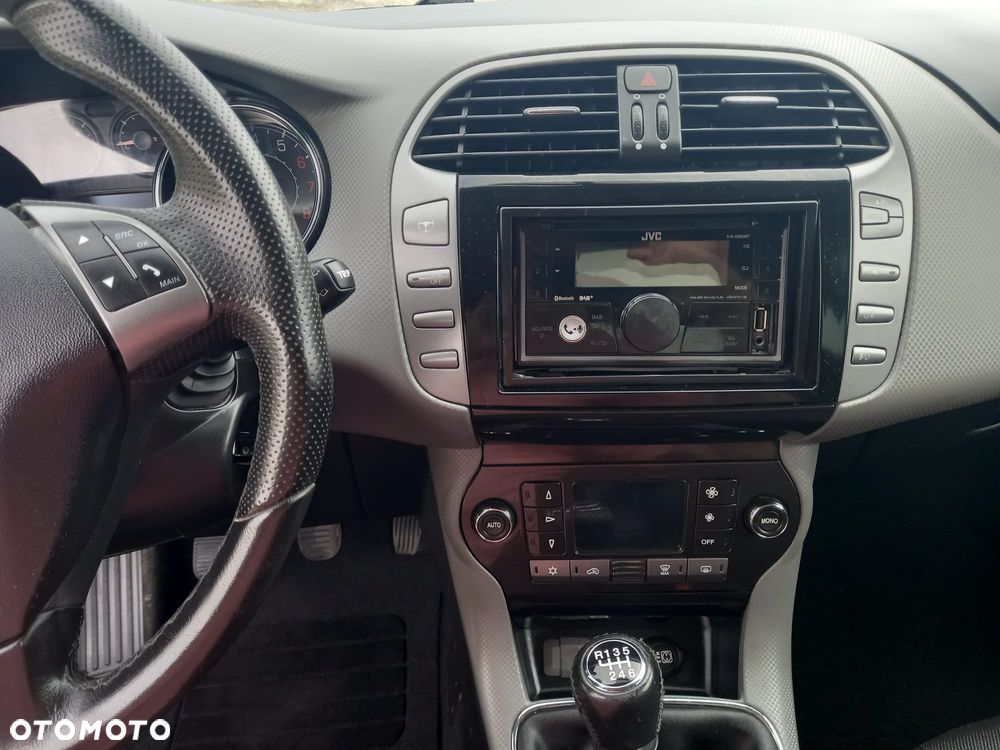 Fiat Bravo 1.4 T-JET 16V MyLife - 12