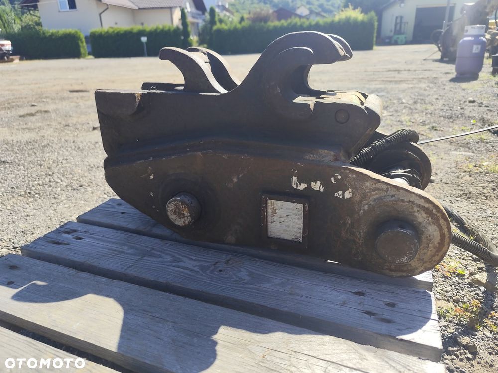 Szybkozłącze do koparki minikoparki fi45 mechaniczne Hydrauliczne Geith - 3