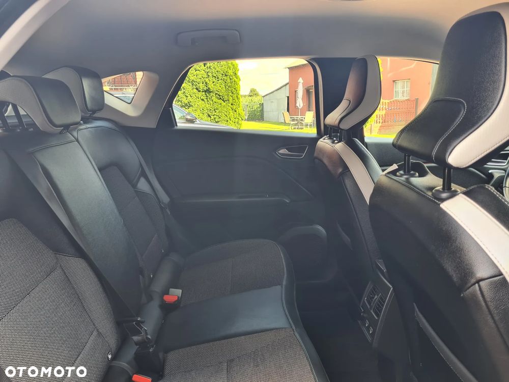 Renault Captur TCe 100 BUSINESS EDITION - 28