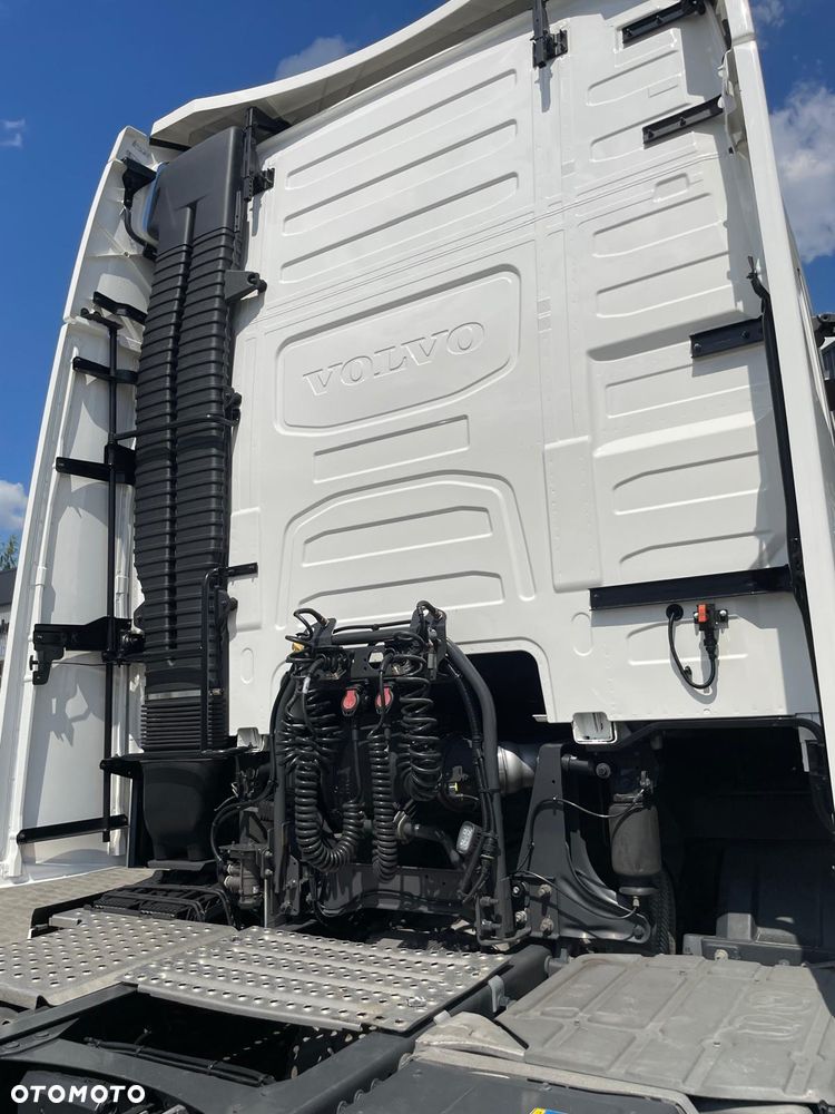 Volvo FH - 11