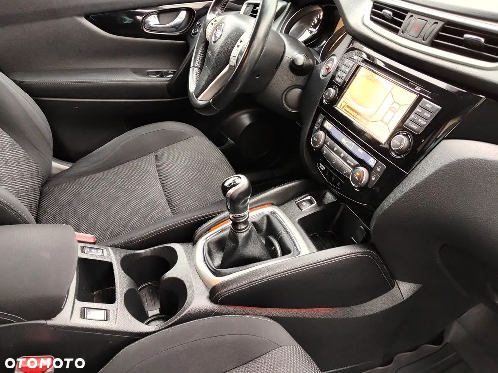 Nissan Qashqai 1.2 DIG-T N-Connecta - 19