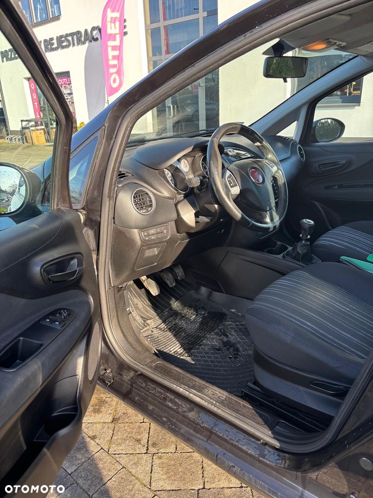 Fiat Punto 1.4 Easy S&S - 6