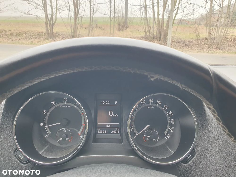 Skoda Yeti 1.4 TSI DSG Ambition - 12