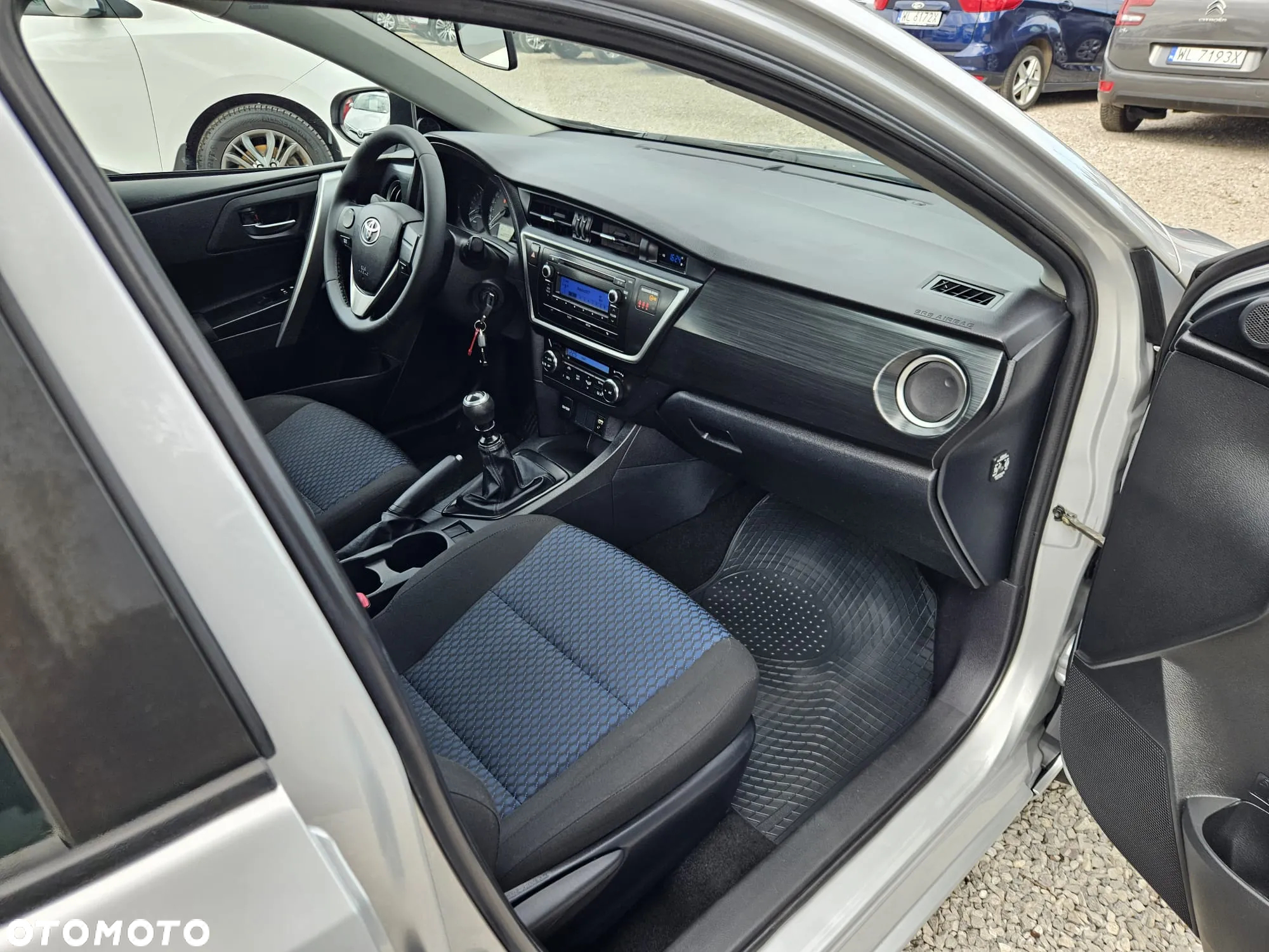 Toyota Auris 1.33 VVT-i Life - 20