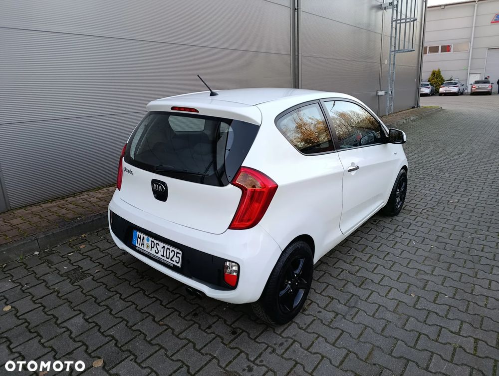 Kia Picanto 1.0 Dream Team Edition - 10